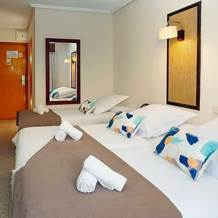 Eden Mar Hotel 2*