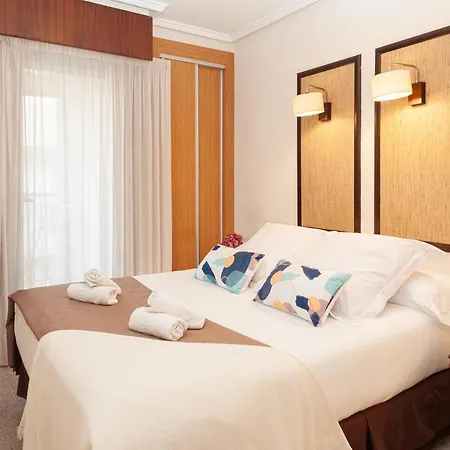 Eden Mar Hotel 2*