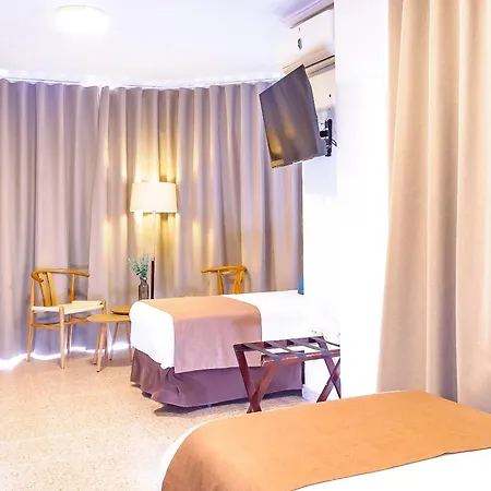 Eden Mar Hotel 2*