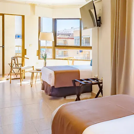 Eden Mar Hotel 2*