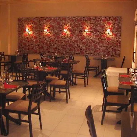 Eden Mar Hotel 2*